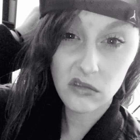 Meet your Posher, Felicia - Picture 1 of 1